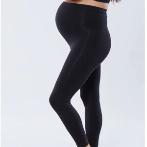 Ingrid + Isabel Seamless Legging